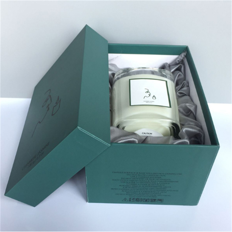 Luxury private label candle manufactures Canada